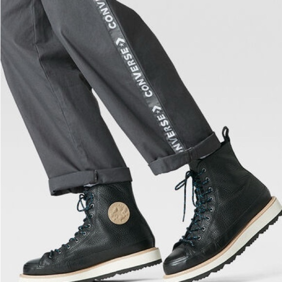 Converse Chuck Taylor Boot Black High-Top - Picture 2 of 10